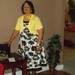 Meet your Posher, Esther